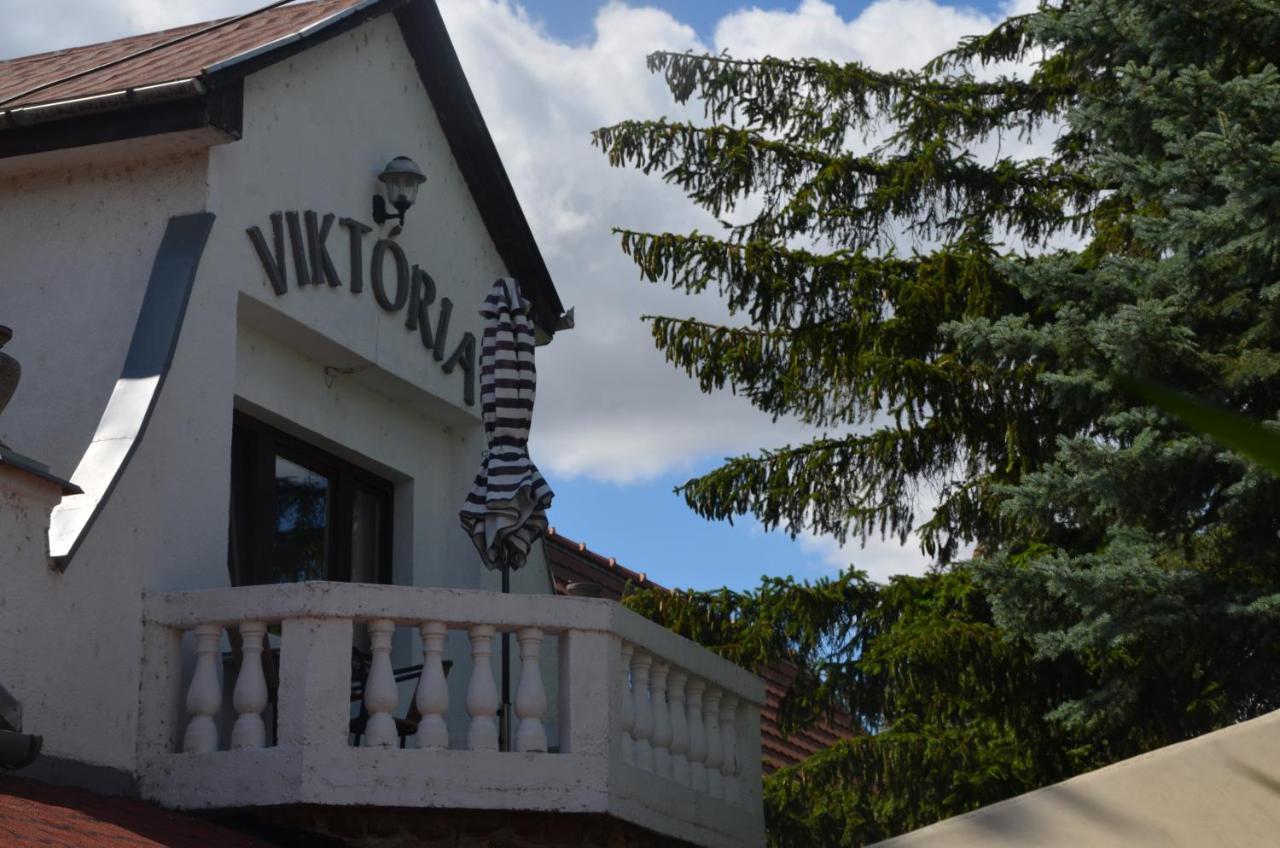 Hotel Viktoria Balatonalmádi Exterior foto